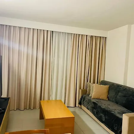 Refurbished 2 Bed Appt With Hot Tub In * Vilamoura